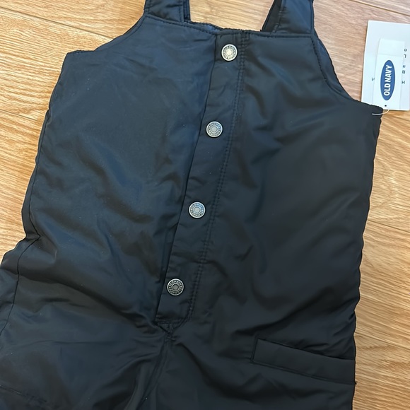 2/$15 Snow Suit - Picture 3 of 3